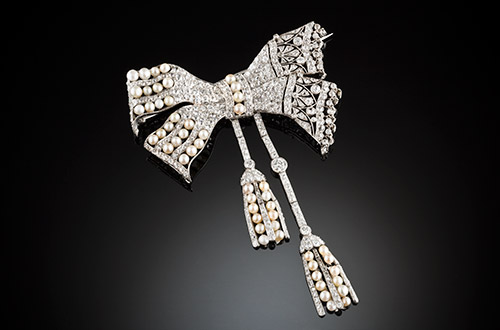 Pearl - The beauty of natural pearls at James Alfredson Melbourne Australia