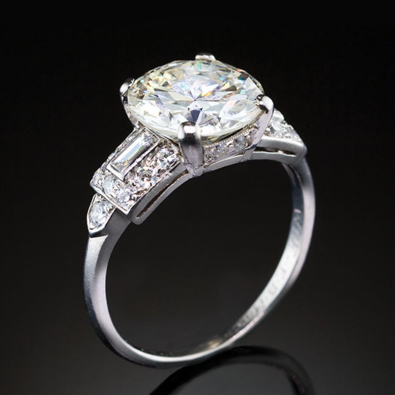 Antique Art Deco Jewellery Melbourne CBD James Alfredson James Alfredson