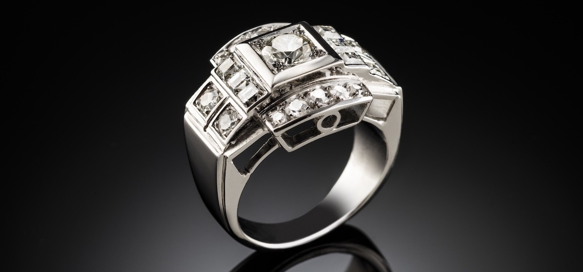  Art deco french large platinum set diamond ring
