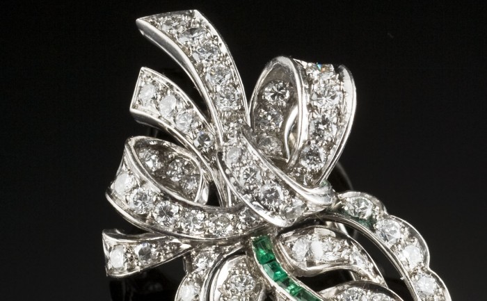 French diamond and emerald leaf and ribbons brooch circa 1945
