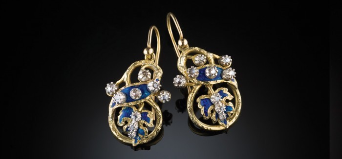 Antique pendant gold earrings with enamelled ribbon and leaf motifs, rose cut diamonds