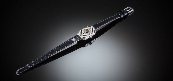 ART DECO DIAMOND ONYX PLATINUM WRISTWATCH