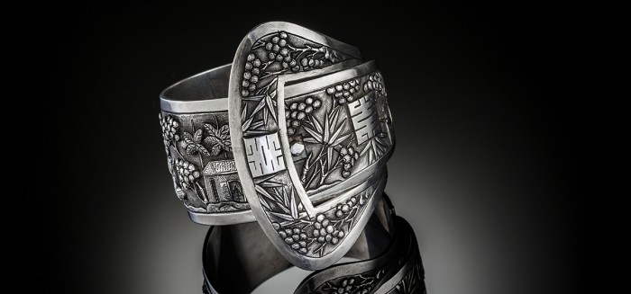 An early twentieth century  French Indochine silver cuff
