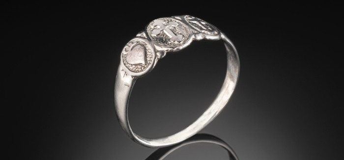 ANTIQUE STERLING SILVER LOVE FAITH AND HOPE BAND