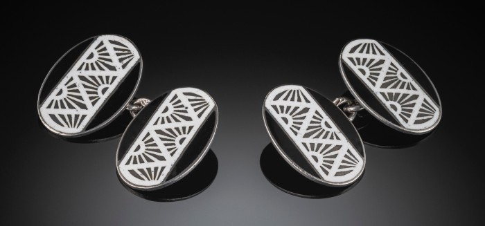 ART DECO BLACK AND WHITE ENAMEL DOUBLE SILVER CUFFLINKS