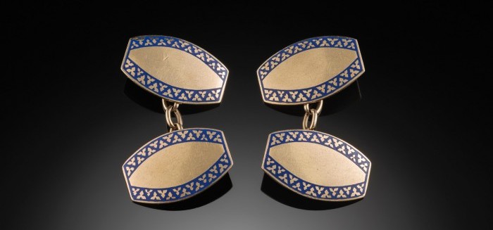 ART DECO 1928 SIGNED 9CT. GOLD AND ENAMEL CUFFLINKS