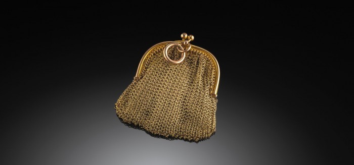 EDWARDIAN 9CT GOLD TINY COIN PURSE
